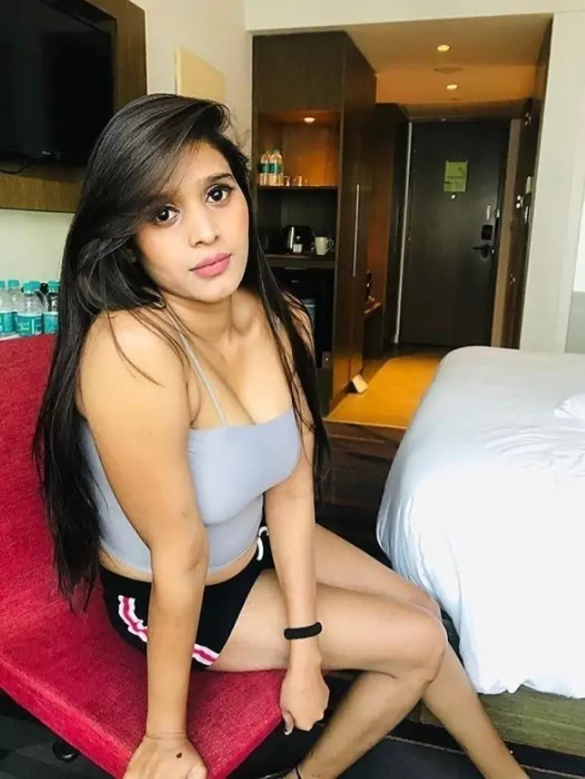 कॉल गर्ल्स सर्विस  ज़ुन्हेबोटो